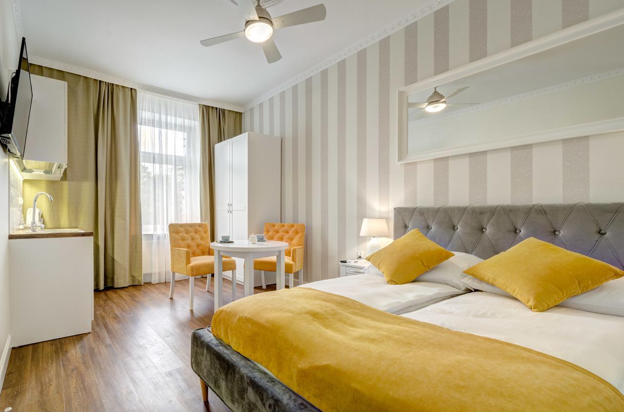 סופוט 3 City Apartments - Solaro מראה חיצוני תמונה